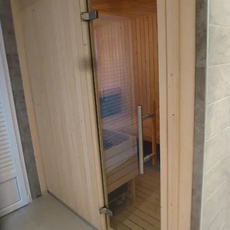 Super Zeezicht In Eerste Lijn Met Verwarmd Zwembad En Fitness * Punta Prima (Alicante)