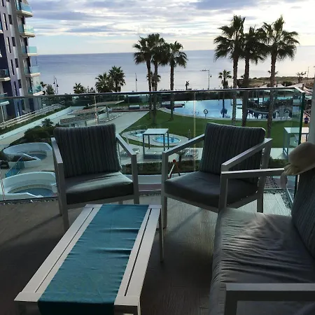 Super Zeezicht In Eerste Lijn Met Verwarmd Zwembad En Fitness Apartment